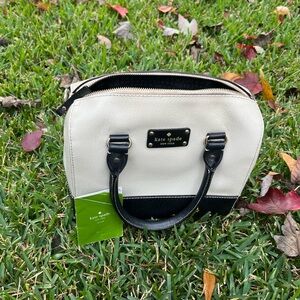 Kate spade hand bag